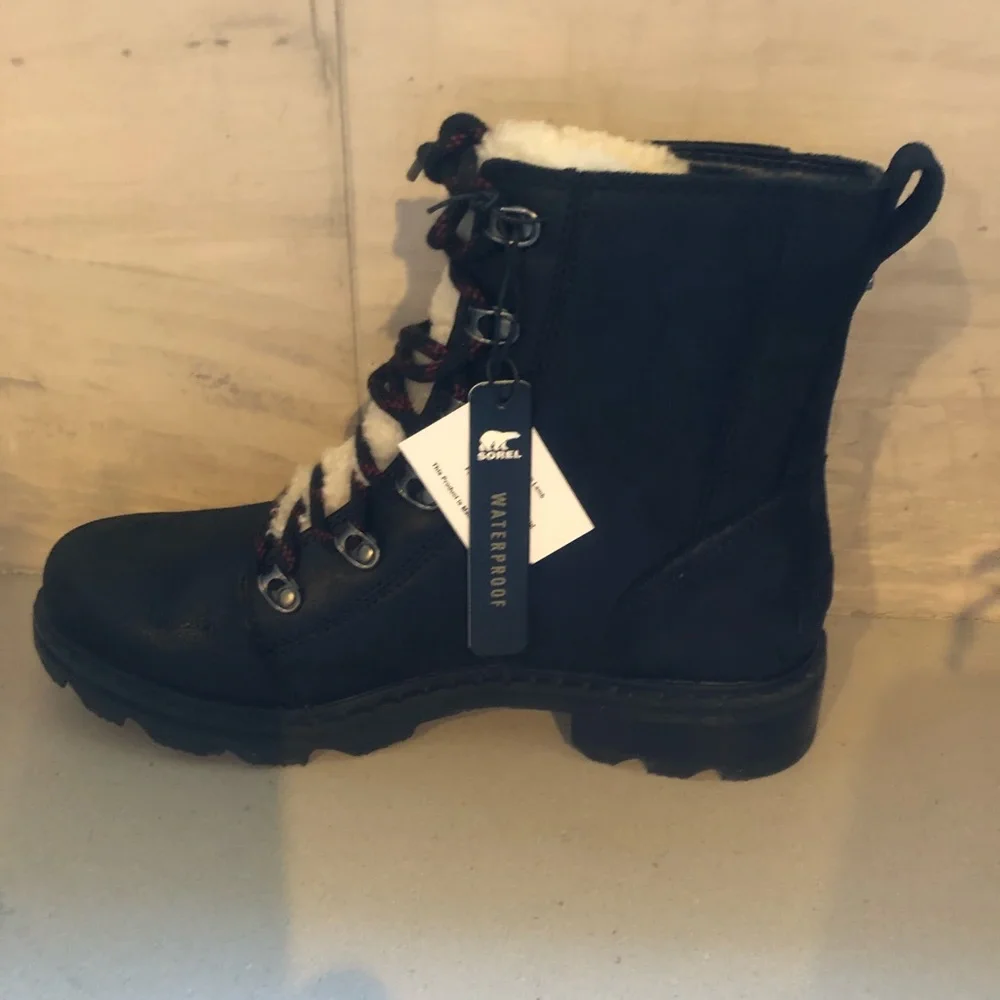 SOREL Lennox Lace Cozy Boot